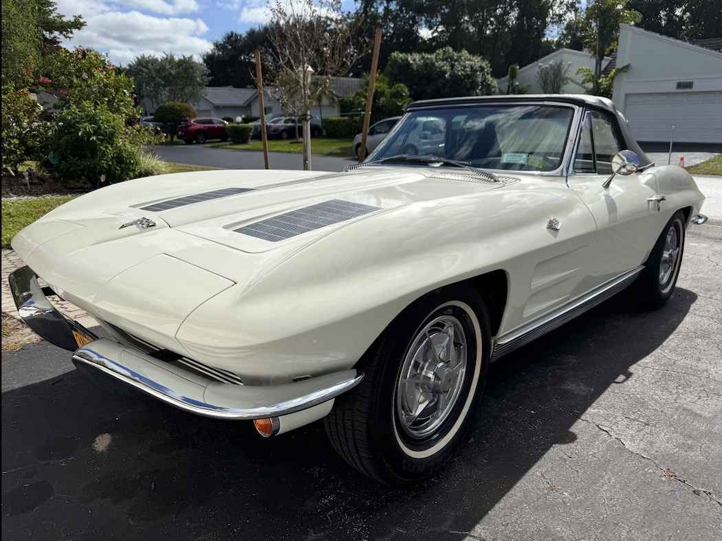 1963 Chevrolet Corvette Convertible