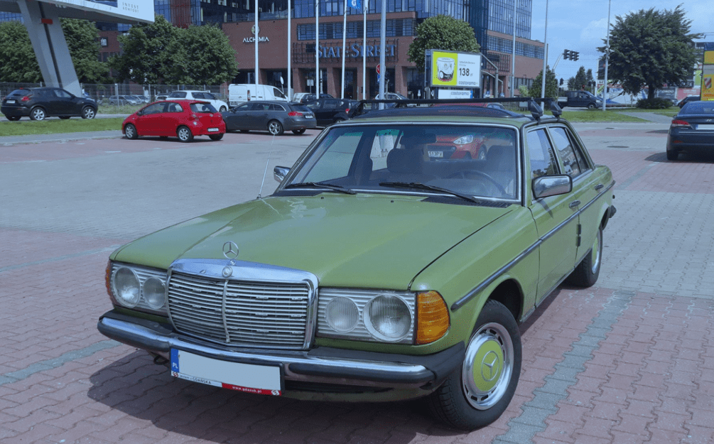 1980 Mercedes Benz  