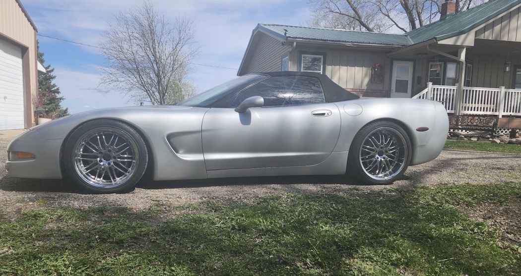 1999 Chevrolet Corvette -'s photo